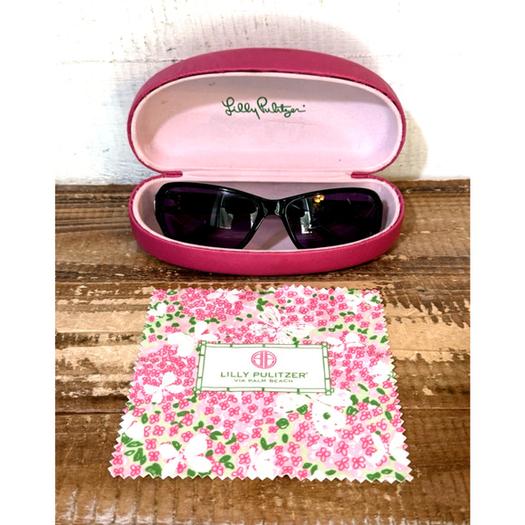 Lily Pulitzer Cassis BG Sunglasses with Case and Cleaning Cloth - Picture 1 of 10